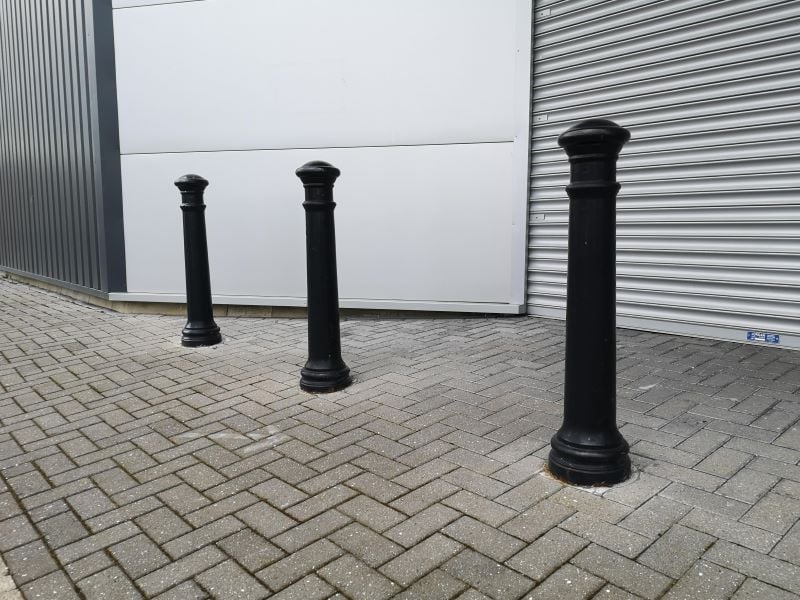 Cast Iron Bollards