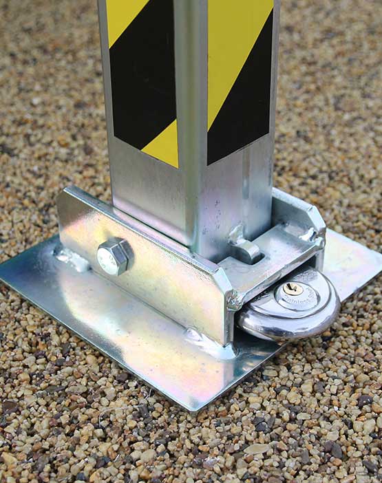 padlocked fold down bollard