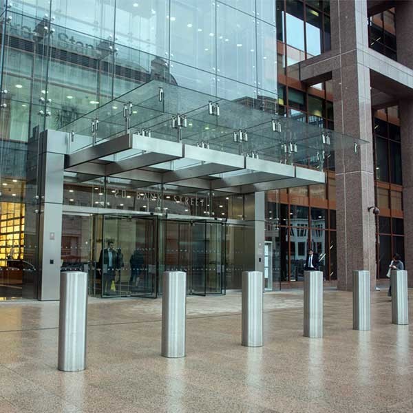 removable stainless steel bollards