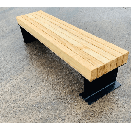 Cabtree timber and steel bench