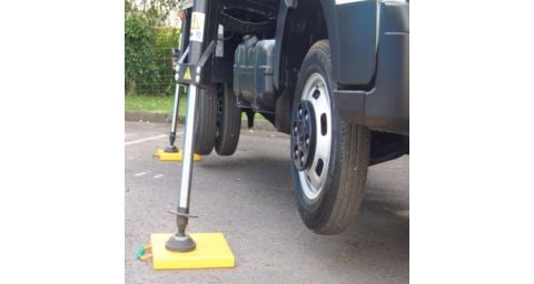Hi-Viz Outrigger Pad – 400mm x 400mm x 40mm – 6.3kg