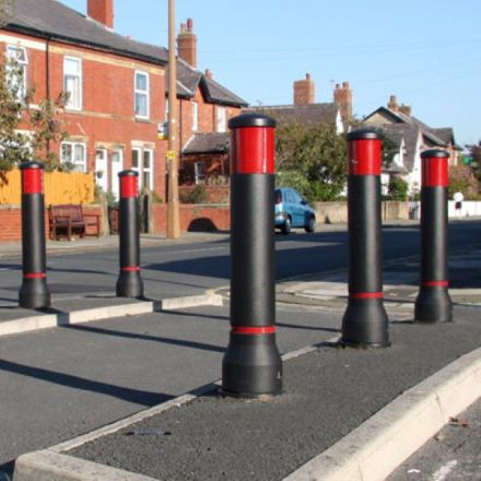 Neopolitan 150 Bollard