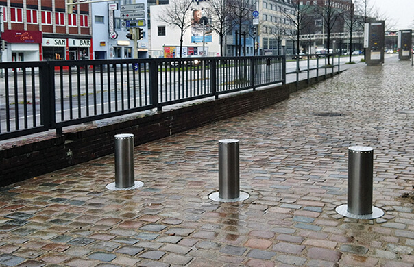 What Are Telescopic Bollards? And What Types Are There?