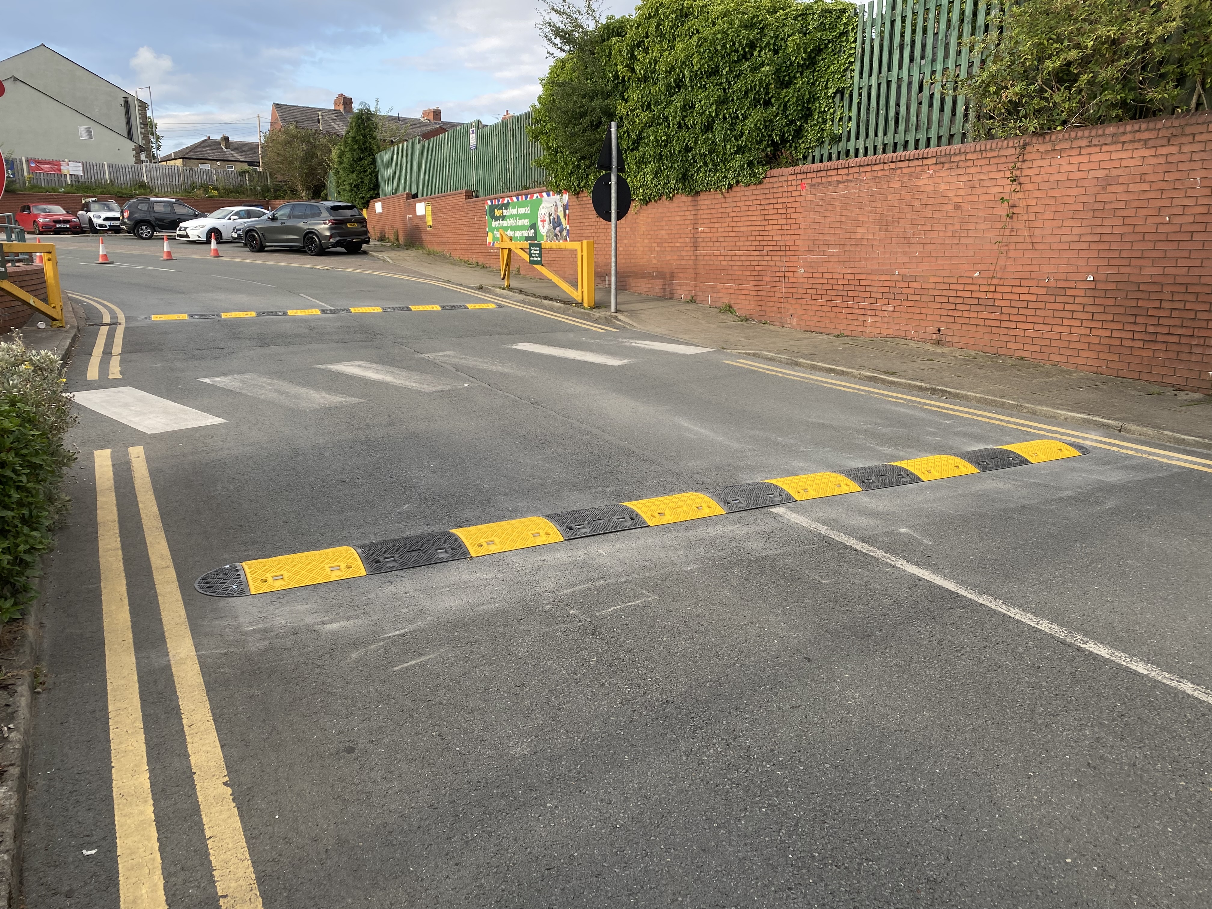black and yellow speed ramps
