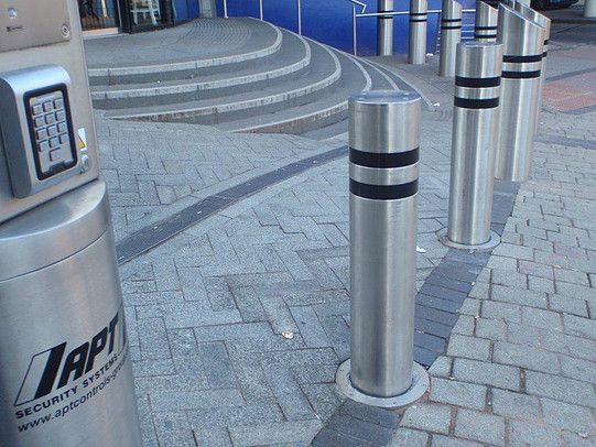 Everything You Need to Know About Telescopic Bollards in the UK (2025)
